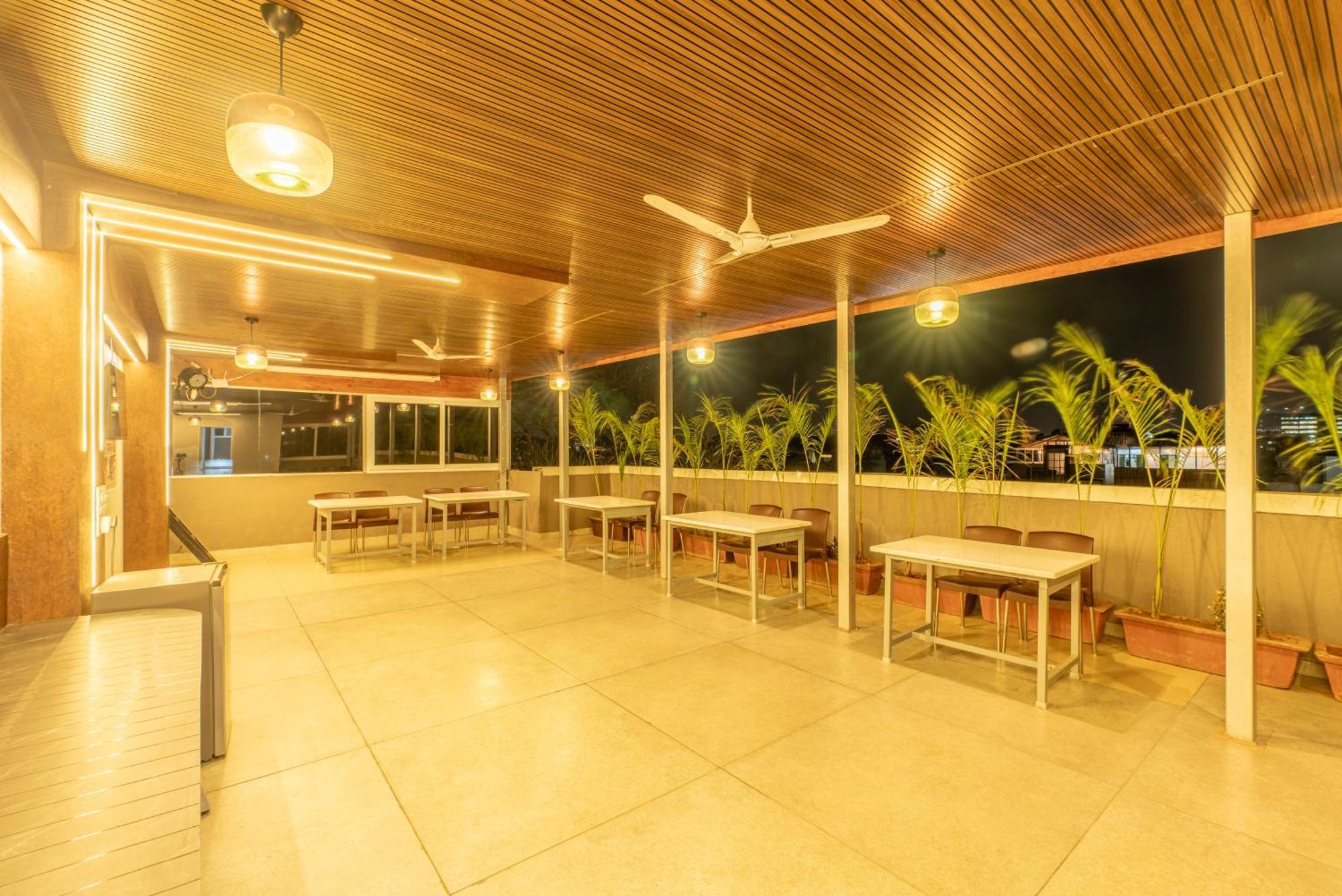 Seasons Suites Koramangala Bangalore Luaran gambar